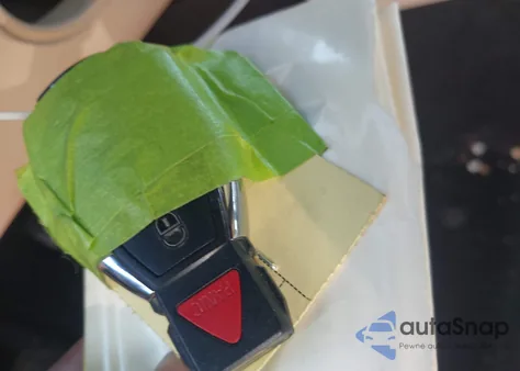 2015 Mercedes-Benz Glk 350 4Matic z USA, uszkodzony, nr VIN WDCGG8JBXFG433683